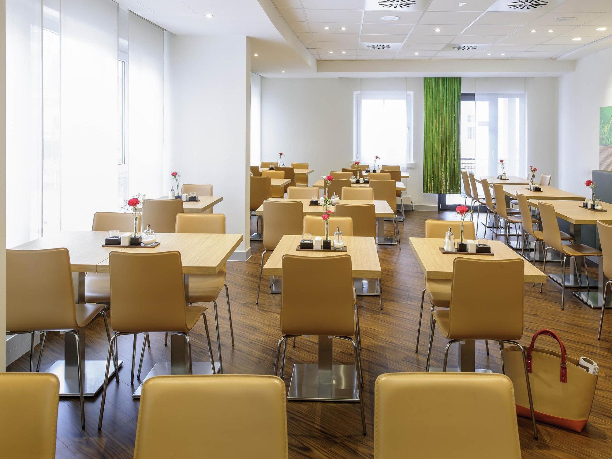 Ibis Jena City Exterior photo